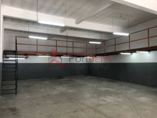 Galpão / Depósito / Armazém Para Alugar no bairro Vera Tereza em Caieiras