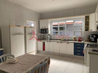 Sobrado Para Vender com 3 quartos 3 suítes no bairro Nova Caieiras em Caieiras