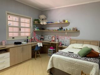 Sobrado Para Vender com 3 quartos 3 suítes no bairro Nova Caieiras em Caieiras