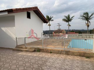 Casa Para Vender com 4 quartos 3 suítes no bairro Jardim Santo Antônio em Caieiras