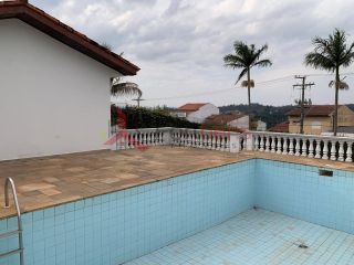 Casa Para Vender com 4 quartos 3 suítes no bairro Jardim Santo Antônio em Caieiras