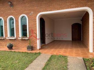 Casa Para Vender com 4 quartos 3 suítes no bairro Jardim Santo Antônio em Caieiras