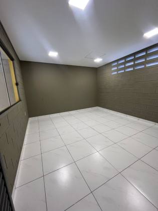 Galpão / Depósito / Armazém Para Alugar no bairro Laranjeiras em Caieiras