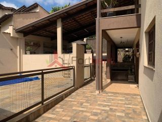 Sobrado Para Vender com 3 quartos 3 suítes no bairro Nova Caieiras em Caieiras