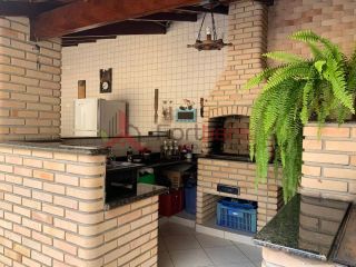 Sobrado Para Vender com 3 quartos 3 suítes no bairro Nova Caieiras em Caieiras