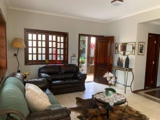 Sobrado Para Vender com 3 quartos 3 suítes no bairro Nova Caieiras em Caieiras