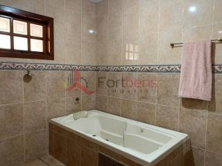 Sobrado Para Vender com 3 quartos 3 suítes no bairro Nova Caieiras em Caieiras