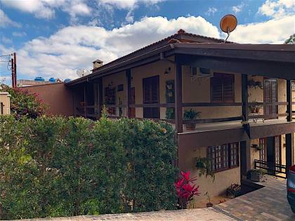 Sobrado Para Vender com 3 quartos 3 suítes no bairro Nova Caieiras em Caieiras