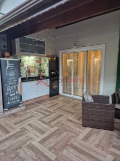 Sobrado Para Alugar com 3 quartos 1 suítes no bairro Villa Verde em Franco Da Rocha