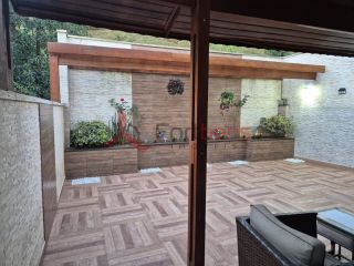 Sobrado Para Alugar com 3 quartos 1 suítes no bairro Villa Verde em Franco Da Rocha