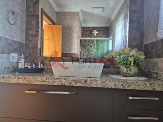 Sobrado Para Alugar com 3 quartos 1 suítes no bairro Villa Verde em Franco Da Rocha