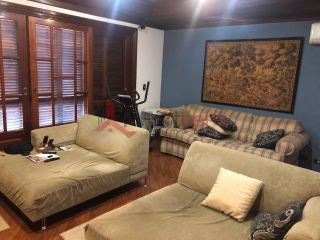 Casa de Condomínio Para Vender com 5 quartos 3 suítes no bairro Alphaville em Santana De Parnaíba