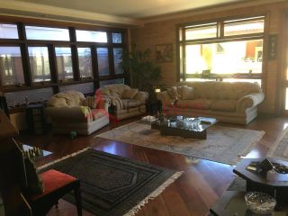 Casa de Condomínio Para Vender com 5 quartos 3 suítes no bairro Alphaville em Santana De Parnaíba