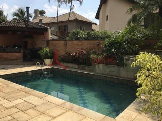 Casa de Condomínio Para Vender com 5 quartos 3 suítes no bairro Alphaville em Santana De Parnaíba