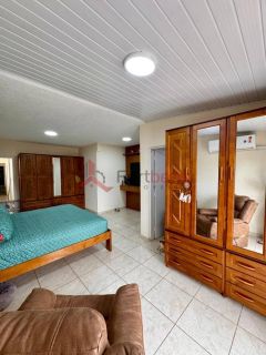 Sobrado Para Vender com 4 quartos no bairro Centro em Caieiras