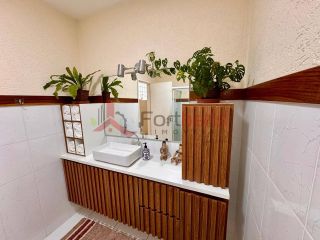 Sobrado Para Vender com 4 quartos no bairro Centro em Caieiras