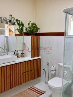 Sobrado Para Vender com 4 quartos no bairro Centro em Caieiras