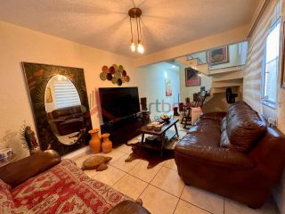 Sobrado Para Vender com 4 quartos no bairro Centro em Caieiras