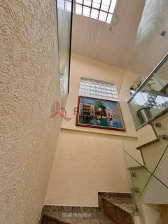 Sobrado Para Vender com 4 quartos no bairro Centro em Caieiras