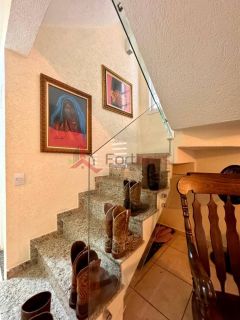 Sobrado Para Vender com 4 quartos no bairro Centro em Caieiras