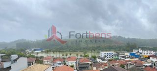 Sobrado Para Vender com 4 quartos no bairro Centro em Caieiras