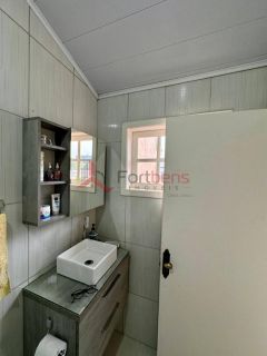 Sobrado Para Vender com 4 quartos no bairro Centro em Caieiras