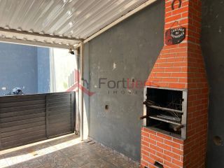 Sobrado Para Vender com 2 quartos no bairro Morro Grande em Caieiras