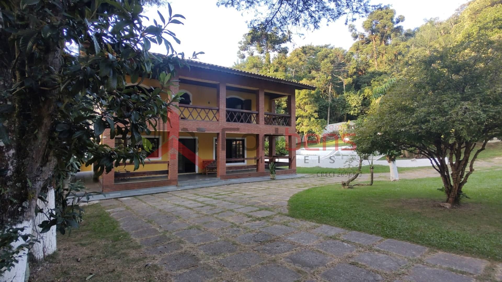 Chácara Para Vender com 3 quartos 1 suítes no bairro Barreiro em Mairiporã