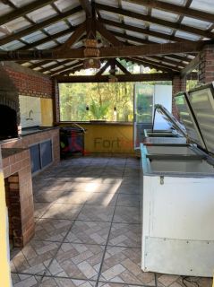 Chácara Para Vender com 3 quartos 1 suítes no bairro Barreiro em Mairiporã