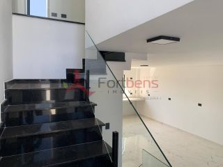 Sobrado Para Vender com 3 quartos 1 suítes no bairro San Marino  em Caieiras