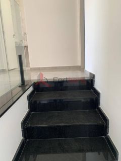 Sobrado Para Vender com 3 quartos 1 suítes no bairro San Marino  em Caieiras