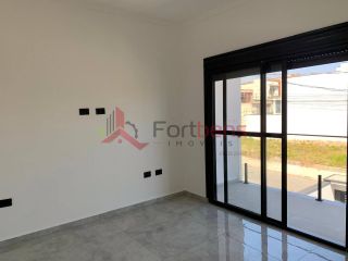 Sobrado Para Vender com 3 quartos 1 suítes no bairro San Marino  em Caieiras