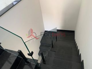 Sobrado Para Vender com 3 quartos 1 suítes no bairro San Marino  em Caieiras