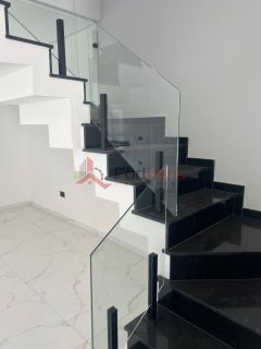 Sobrado Para Vender com 3 quartos 1 suítes no bairro Jardim Columbia em Caieiras