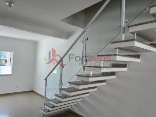 Sobrado Para Vender com 3 quartos 1 suítes no bairro Laranjeiras em Caieiras