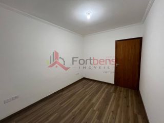 Sobrado Para Vender com 3 quartos 1 suítes no bairro Laranjeiras em Caieiras