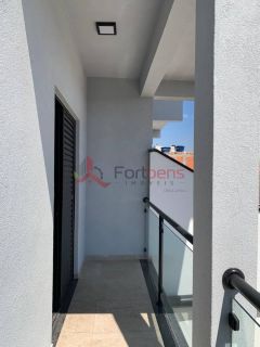 Sobrado Para Vender com 3 quartos 1 suítes no bairro Laranjeiras em Caieiras