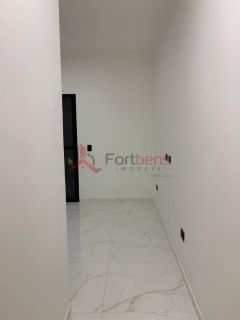 Sobrado Para Vender com 3 quartos 1 suítes no bairro Laranjeiras em Caieiras