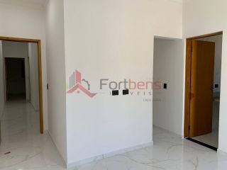 Sobrado Para Vender com 3 quartos 1 suítes no bairro Laranjeiras em Caieiras