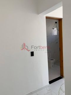 Sobrado Para Vender com 3 quartos 1 suítes no bairro Laranjeiras em Caieiras