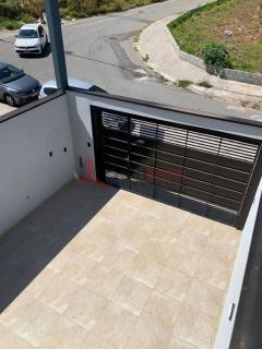 Sobrado Para Vender com 3 quartos 1 suítes no bairro Laranjeiras em Caieiras