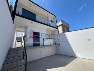 Sobrado Para Vender com 3 quartos 1 suítes no bairro Jardim dos Abreus em Caieiras