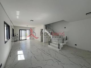 Sobrado Para Vender com 3 quartos 1 suítes no bairro Jardim dos Abreus em Caieiras