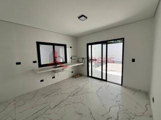 Sobrado Para Vender com 3 quartos 1 suítes no bairro Jardim dos Abreus em Caieiras