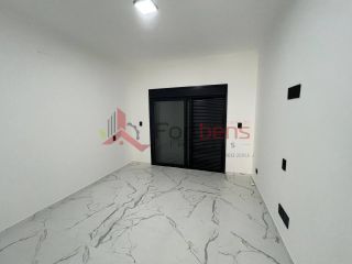 Sobrado Para Vender com 3 quartos 1 suítes no bairro Jardim dos Abreus em Caieiras