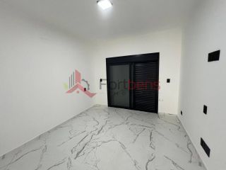 Sobrado Para Vender com 3 quartos 1 suítes no bairro Jardim dos Abreus em Caieiras