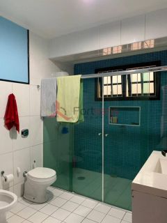 Casa de Condomínio Para Vender com 4 quartos 1 suíte no bairro Nova Caieiras em Caieiras