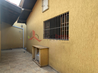 Casa de Condomínio Para Vender com 4 quartos 1 suíte no bairro Nova Caieiras em Caieiras