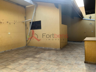 Casa de Condomínio Para Vender com 4 quartos 1 suíte no bairro Nova Caieiras em Caieiras