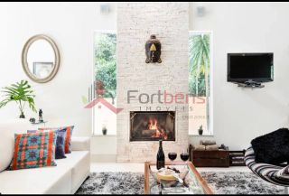 Chácara Para Vender com 3 quartos no bairro Aldeia Primavera  em Várzea Paulista